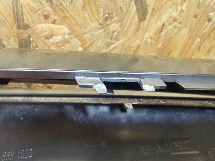 REVÊTEMENT CHÂSSIS GRILLE DE RADIATEUR MERCEDES E-KLASA W213 E63 AMG