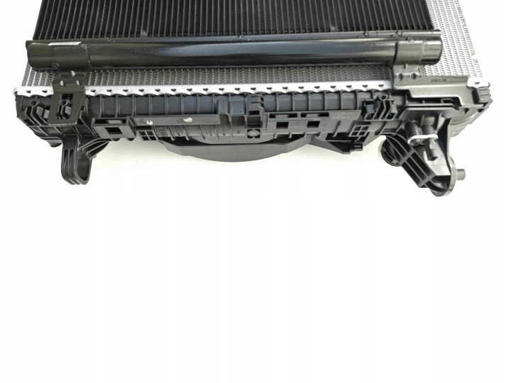 ENSEMBLE RADIATEURS VENTILATEURS AUDI A8 D5 AUDI S8 D5 USA EUROPE
