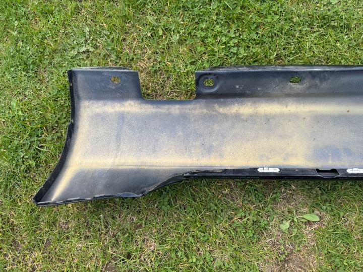 SEUIL DROIT REVÊTEMENT MOULURE SEUIL MERCEDES SLK II R171 04-11 LAK: 197