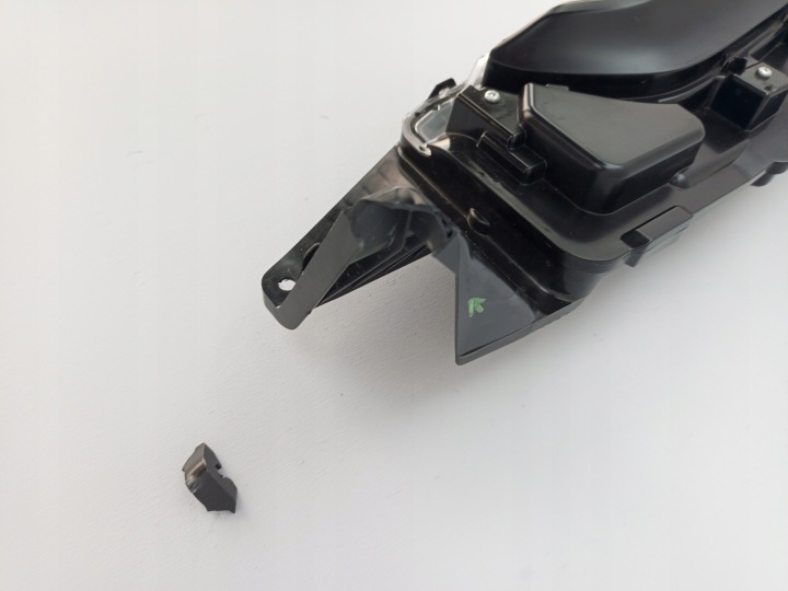 TOYOTA YARIS CROSS 2021- PHARES ANTIBROUILLARD LED FJD DROIT AVANT AVANT 0D-317