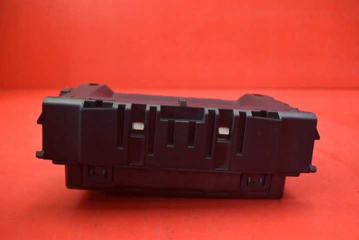 MONITEUR 13275085AY OPEL ZAFIRA B 05-10
