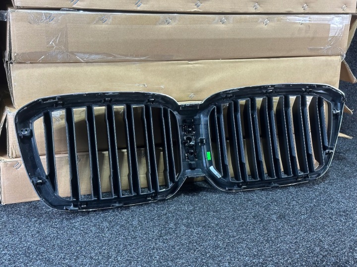 GRILLE CALANDRE GRILLES AVANT PARE-CHOCS BMW X3 G01 LIFT RESTYLAGE LCI 10627111 9881906
