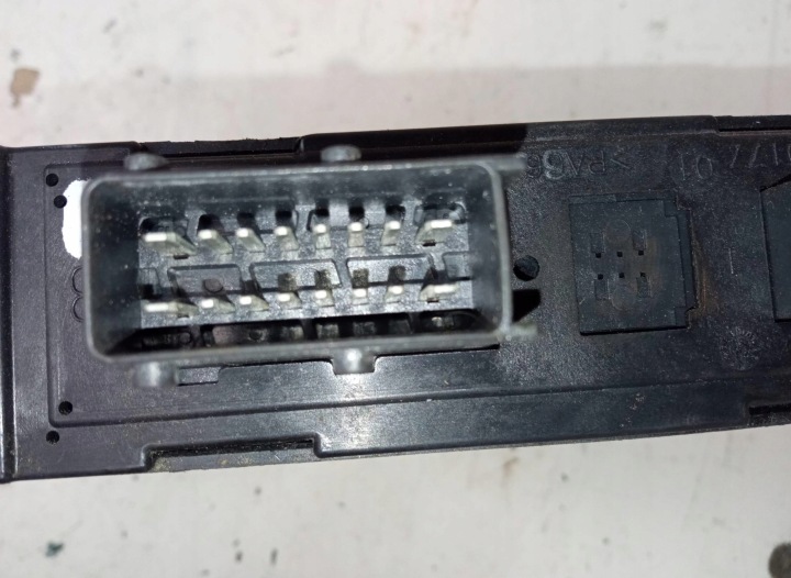 ÉLÉMENT MÉCANISME VITRES GAUCHE AVANT PEUGEOT 307 AVEC HDI