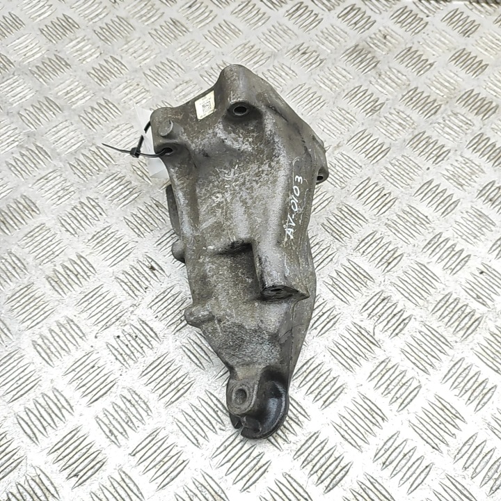 GAUCHE POIGNÉE MOTEUR MERCEDES-BENZ E (W212) A6512233504 2.1L DIESEL 150KW 2012