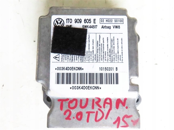 VOLKSWAGEN OE 1T1857067C