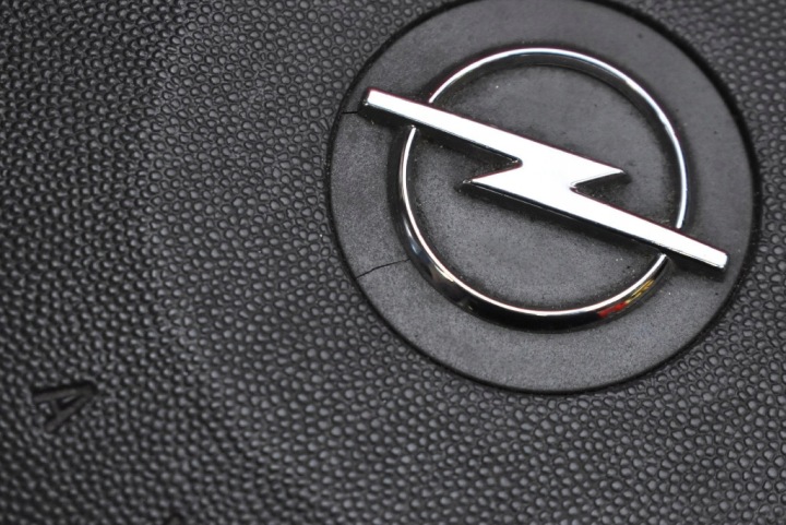 AIRBAG COUSSIN SÉCURITÉ CONDUCTEUR 93319474 OPEL MERIVA A 02-06