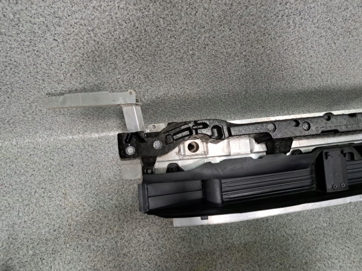BMW X5 G05 MODULE PANNEAU AVANT RENFORCEMENT AVANT POUTRE PARE-CHOCS AVANT