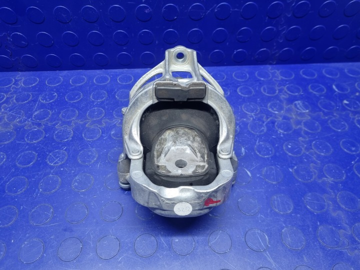 COUSSIN POIGNÉE MOTEUR DROITE COMPLÈTE AUDI Q7 4M 3.0 TDI OEM 4M0199372C