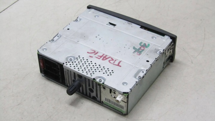 TRAFIC MASTER II RADIO CD 281158338R 06-