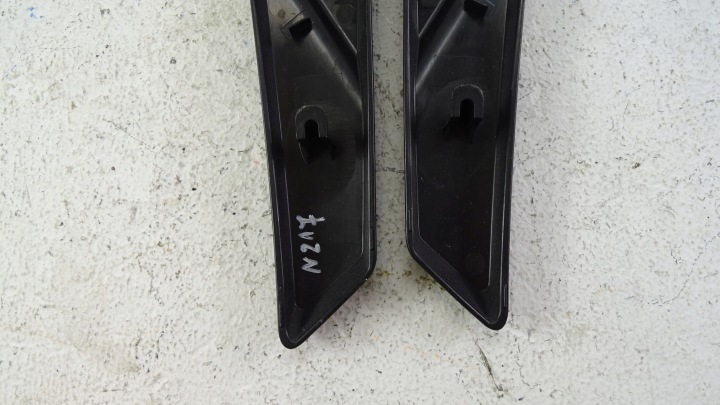 N217 YAMAHA T-MAX TMAX 530 FIXATION VITRES PROTECTION PARE-SOLEIL STELAZE