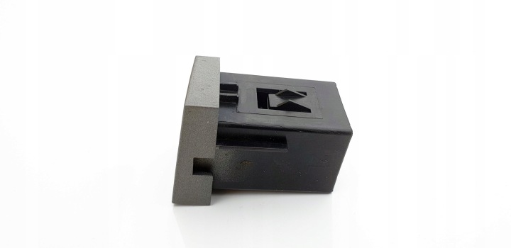 OPEL VECTRA C SIGNUM BOUCHON BOUTONS CONSOLES PANNEAUX TABLEAU DE BORD GAUCHE