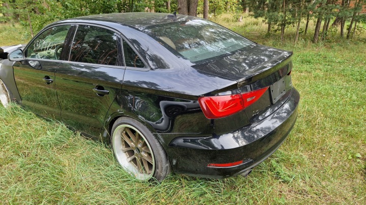 AUDI A3 S3 RS3 8V 8V5 8VS BERLINE LIMO ARRIÈRE COUVERCLES DE COFFRE ARRIÈRE LY9B