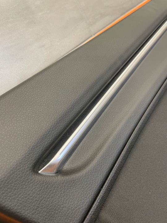 COLLECTEUR GARNITURE PORTES AVANT ARRIÈRE GAUCHE DROIT Q3 83A SPORTBACK MATÉRIAU LED