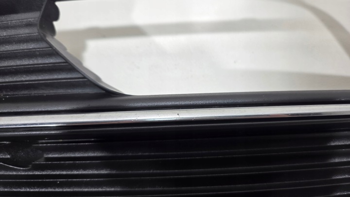 AUDI A3 8V3 12- CALANDRE GRILLE PARE-CHOCS BOUCHON 8V3807681 GAUCHE