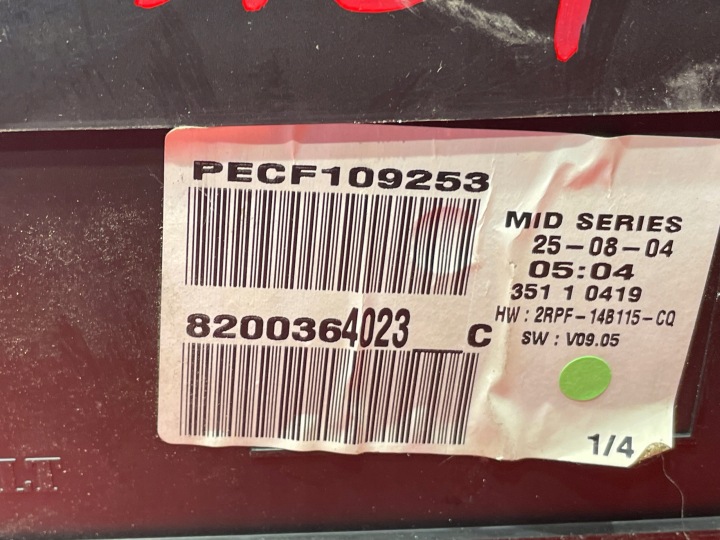 COMPTEUR RENAULT MEGANE II 8200364023