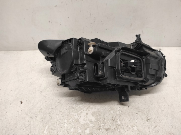 MERCEDES B W247 18- PHARE GAUCHE AVANT COMPLET LED A2479065703