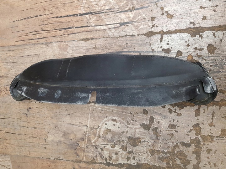 SACS SAKIEWKI SUR VITRE DOUBLURE DE PASSAGE DE ROUE HARLEY ÉLECTRICITÉ TOURING