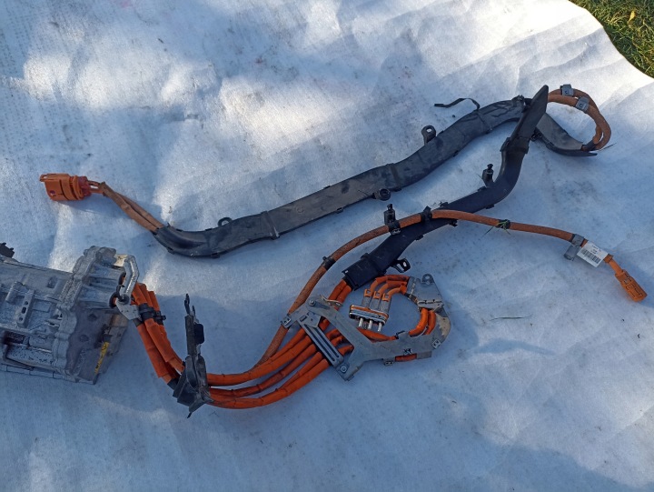MERCEDES W205 C300 HYBRIDE INWERTER FALOWNIK MODULE