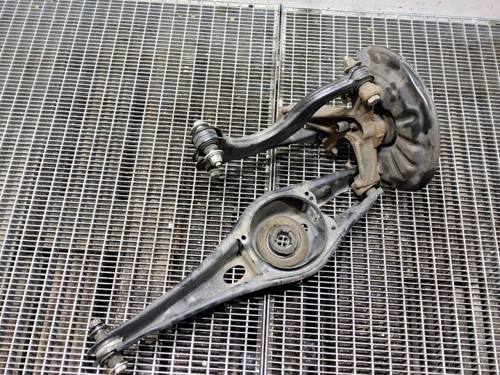 ROTULE DE DIRECTION ARRIÈRE ARRIÈRE CÔTÉ DROITE AUDI A3 8Y 5Q0505323D