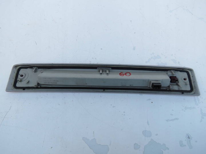 TROISIÈME LANTERNE STOP VOLVO XC90 2.4 9483947