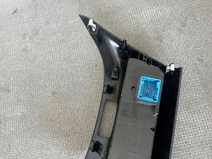 PEUGEOT I 208 14R PANNEAU COMMUTATEUR CLIMATISATION CONDUIT D'AIR ORIGINAL
