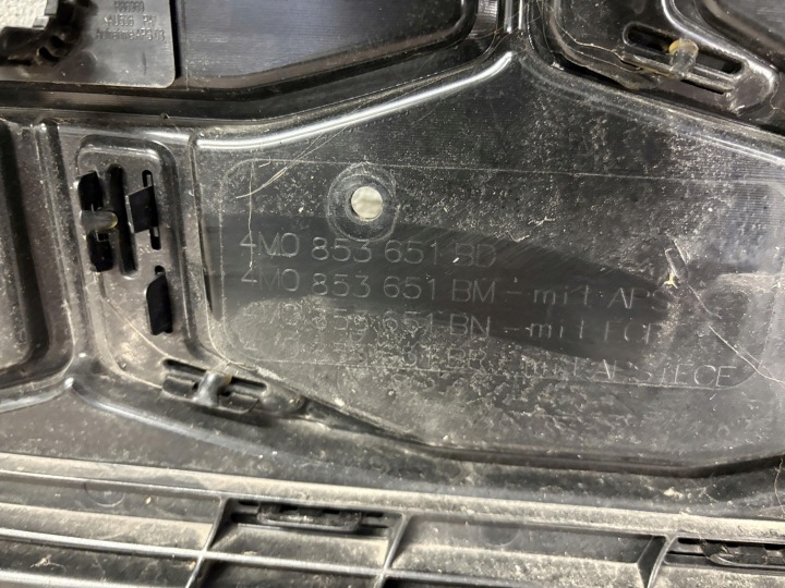 AUDI Q7 4M LIFT GRILLE CALANDRE 4M0853651BD 4M0853651BM 4M0853651BN 4 Q7 4M
