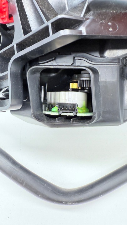 BMW F90 M5 G05 X5 G30 AROMATYZER CHÂSSIS ODEUR JONIZER 6835478