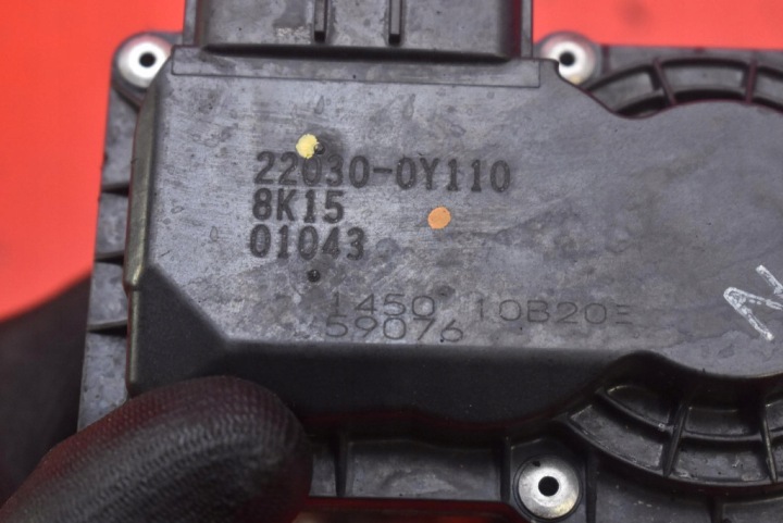 PAPILLON DES GAZ 22030-0Y110 TOYOTA YARIS 3 III 1.5 VVT-IE 111 KM LIFT 17-19