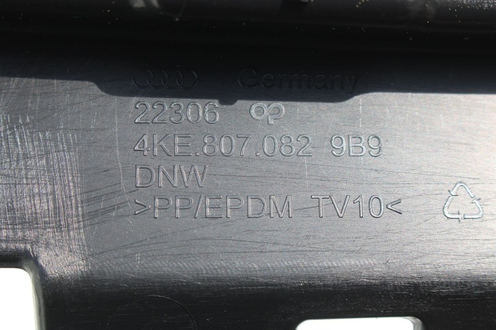 AUDI E-TRON COUVERCLE CARTERS MOTEUR GARNITURE 4KE807081 4KE805283A 4KE8052