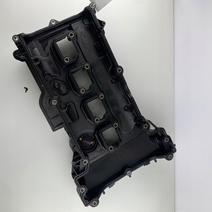 COUVERCLE DE SOUPAPES MERCEDES W204 W212 C207 A207 CLASSE E C 1.8 CGI