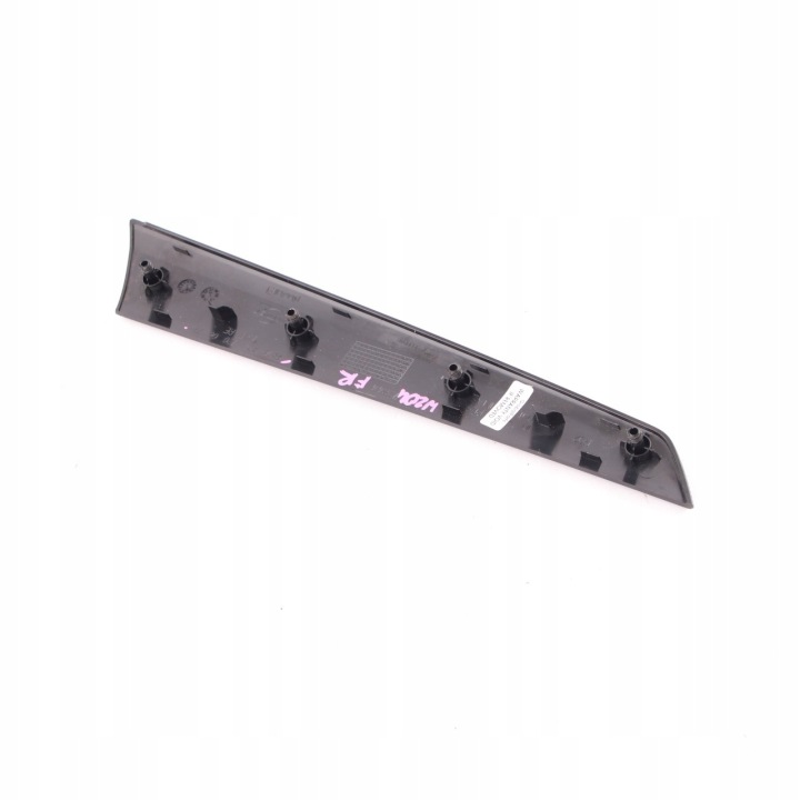 MERCEDES W204 MOULURE PORTES AVANT DROITE A2047200622