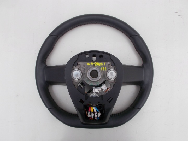 VOLANT CUIR MULTIFONCTIONNELLE NISSAN QASHQAI J12
