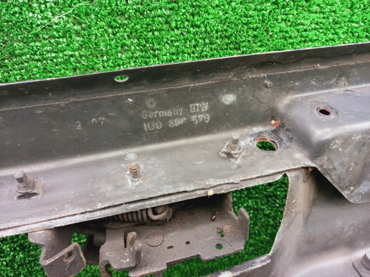 SKODA OCTAVIA I RESTYLAGE LIFT PANNEAU AVANT RENFORCEMENT AVANT POUTRE ORIGINAL