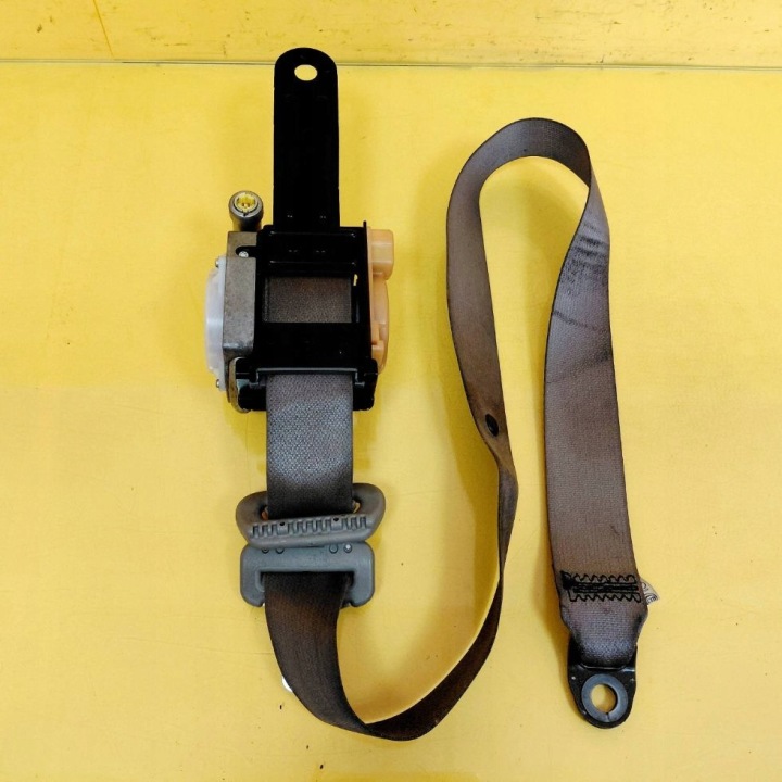 CEINTURE DE SÉCURITÉ DROIT AVANT NISSAN X-TRAIL T30 TKAB2EG345 NR2527