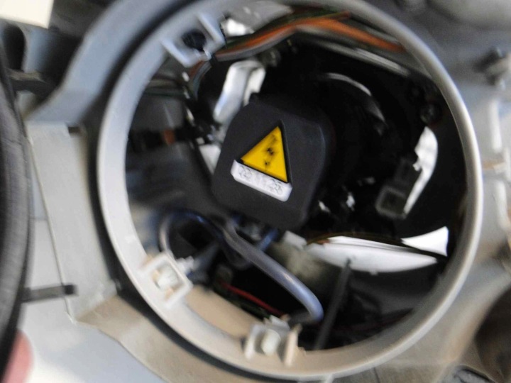 MERCEDES SL R230 230 PHARE GAUCHE BI-XENON XÉNON