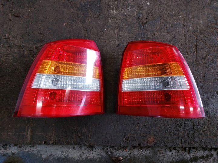 COMPLET ARRIÈRE COUVERCLES DE COFFRE PARE-CHOCS PHARE ARRIÈRE OPEL ASTRA G Z374