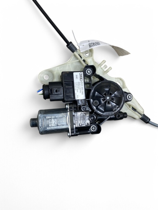 AUDI A4 S4 B9 8W PETIT MOTEUR RIDEAUX 8W9863560