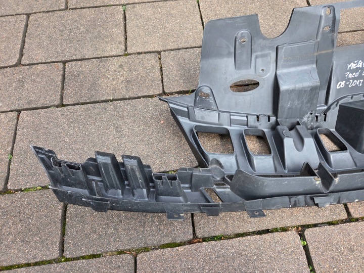 MEGANE III AVANT LIFT RENFORCEMENT PARE-CHOCS AVANT 620360001R 08-2012