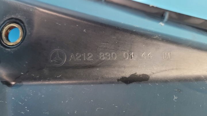 MERCEDES W218 CLS 350 15R ADMISSION CONDUIT D'AIR AIR A2128320125 A2128300144