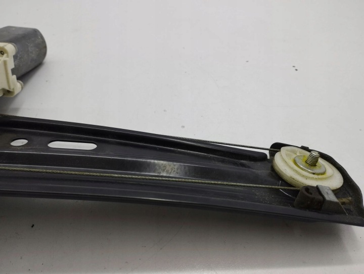 BMW 5 E60 E61 2006 DROITE CÔTÉ ÉLÉVATEUR VITRES PORTES ARRIÈRE