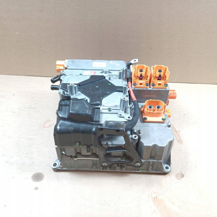 TAYCAN 9J1 MODULE TENSION CONVERTISSEUR 9J1959663BL