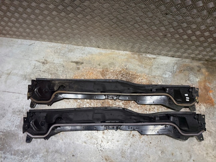 PEUGEOT 208 II LIFT 24R OPEL CORSA F DOUBLURE DE PASSAGE DE ROUE PLASTIQUE INFÉRIEUR JOINT D'ÉTANCHÉITÉ
