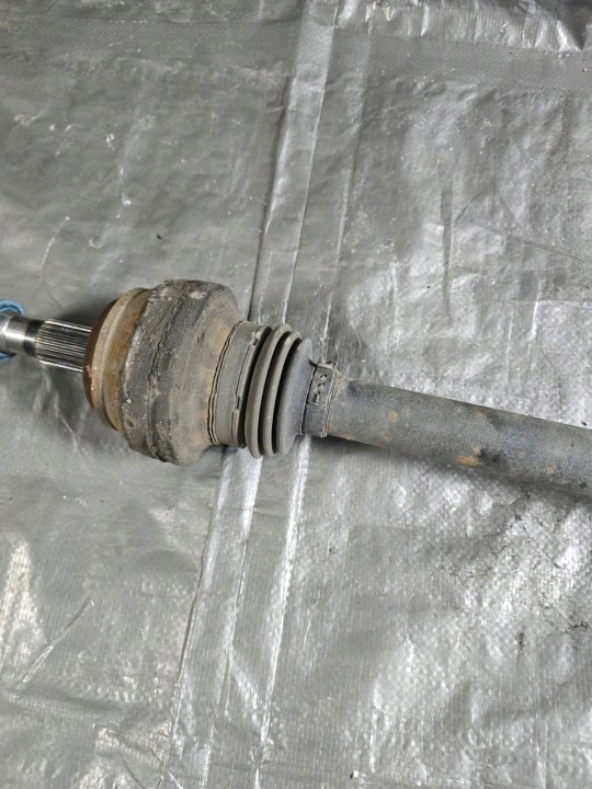 MERCEDES E W213 213 DEMI-ARBRE DEMI-ARBRE GAUCHE GAUCHE ARRIÈRE ARRIÈRE A2133502511