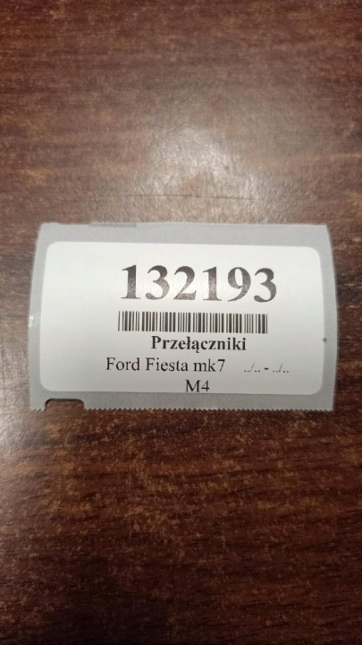 FORD FIESTA MK7 COMMUTATEUR VITRE 8A6T14A132EC