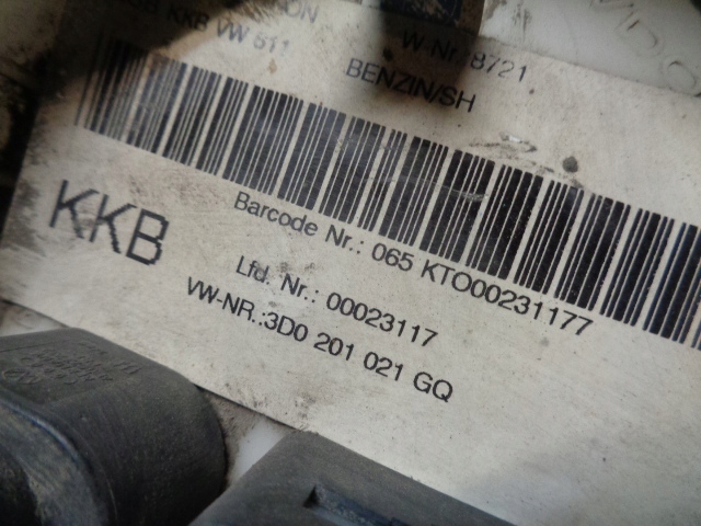 POMPE POMPES CARBURANTS VW PHAETON 4,2 3D0201021GQ 3D0919679A
