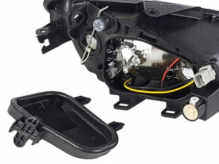 PROJECTEUR PEUGEOT 206 H7 98- LE PRZEZROC