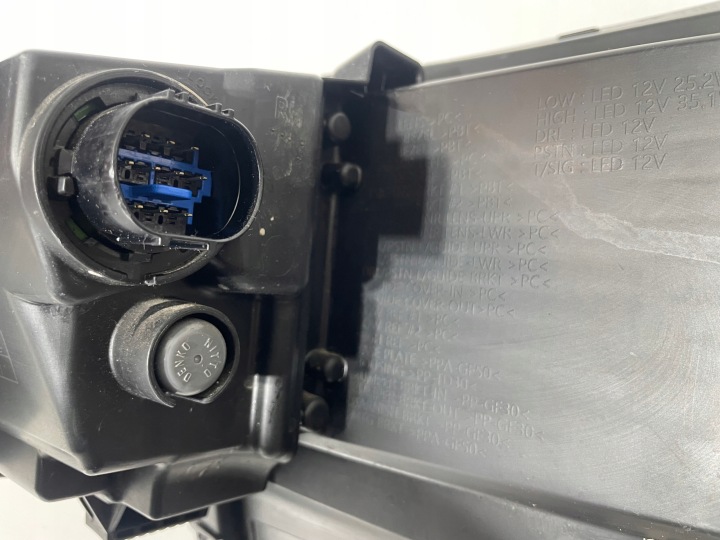 PHARE AVANT DROITE KIA PICANTO III LIFT 2025 COMPLET LED
