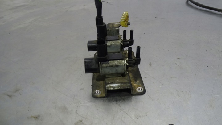 SOUPAPE PRESSION VOLVO S40 II LIFT 1.8
