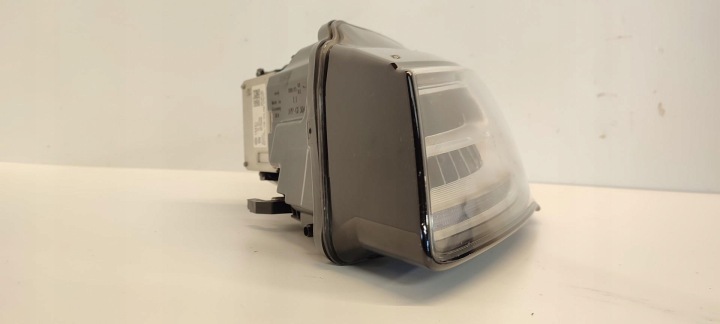 AUDI A8 D4 PHARE GAUCHE AVANT MATRIX 2016 4H0941035A 4H0941329A 7PP941472K