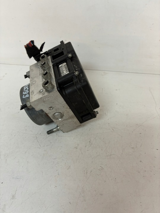 OPEL CORSA D POMPE CONTRÔLEUR ABS 13236012